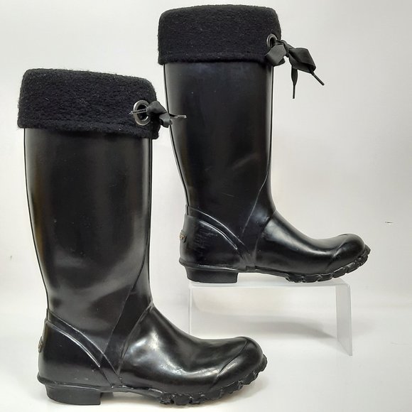 bogs lined rain boots